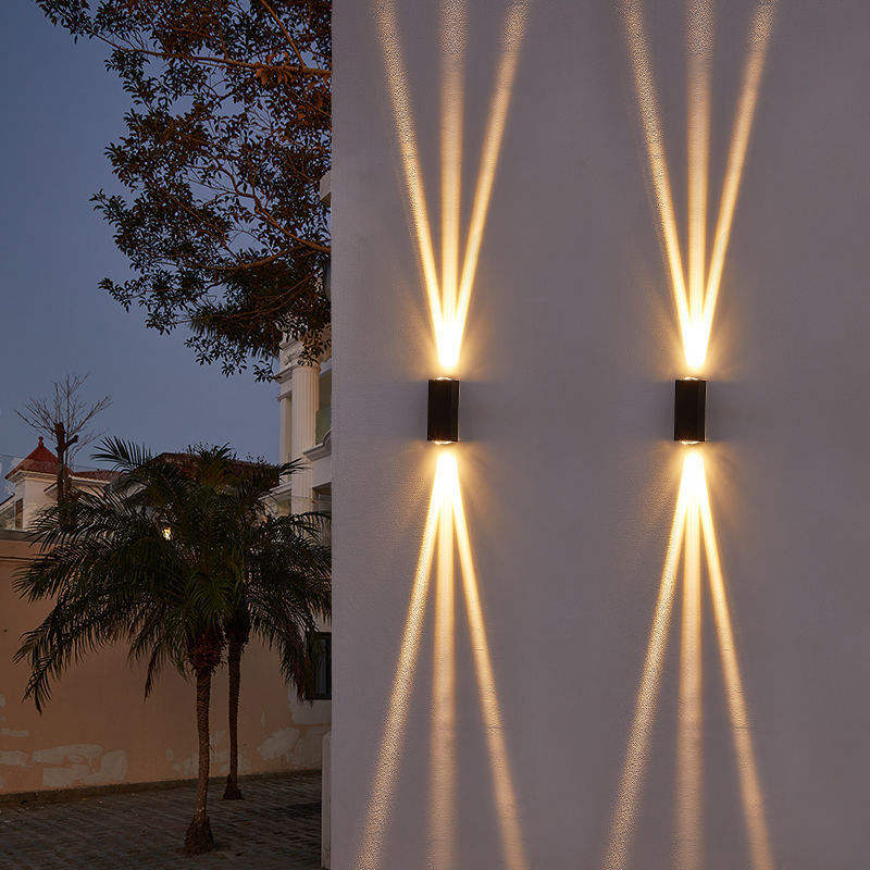 Moderne LED-Wandbeleuchtung für den Außenbereich