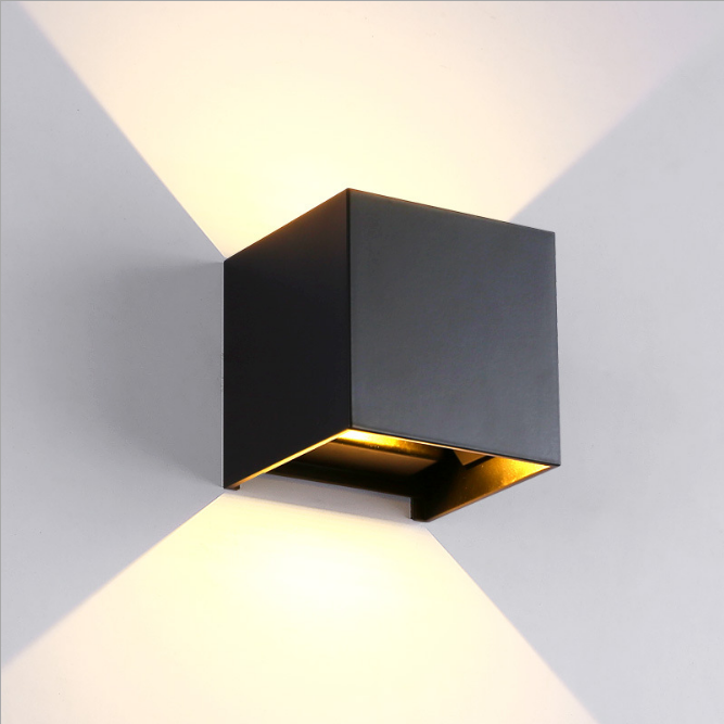 Nachttisch-Wandlampe