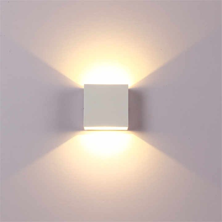 2023 Suspendu Applique Moderne Headboad Mur Monté Lumière Brossé Nickel Décor Hôtel USB Mur Lumière Bend Métal Personnalisé Lumineux