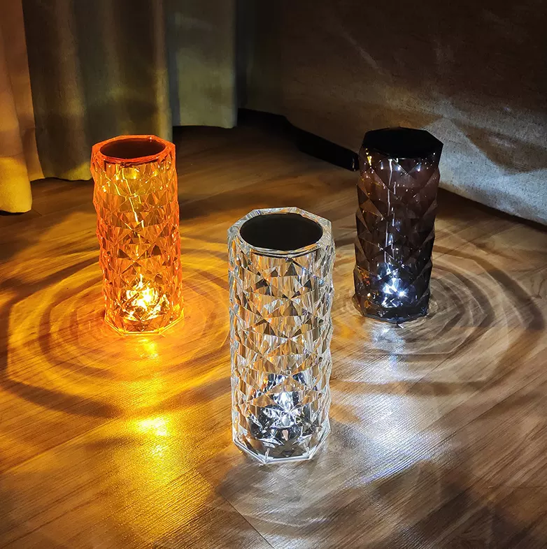Acryl-Tischlampe modern