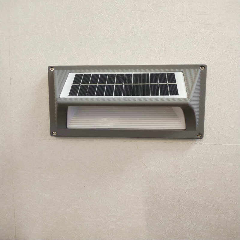 lampe à énergie solaire