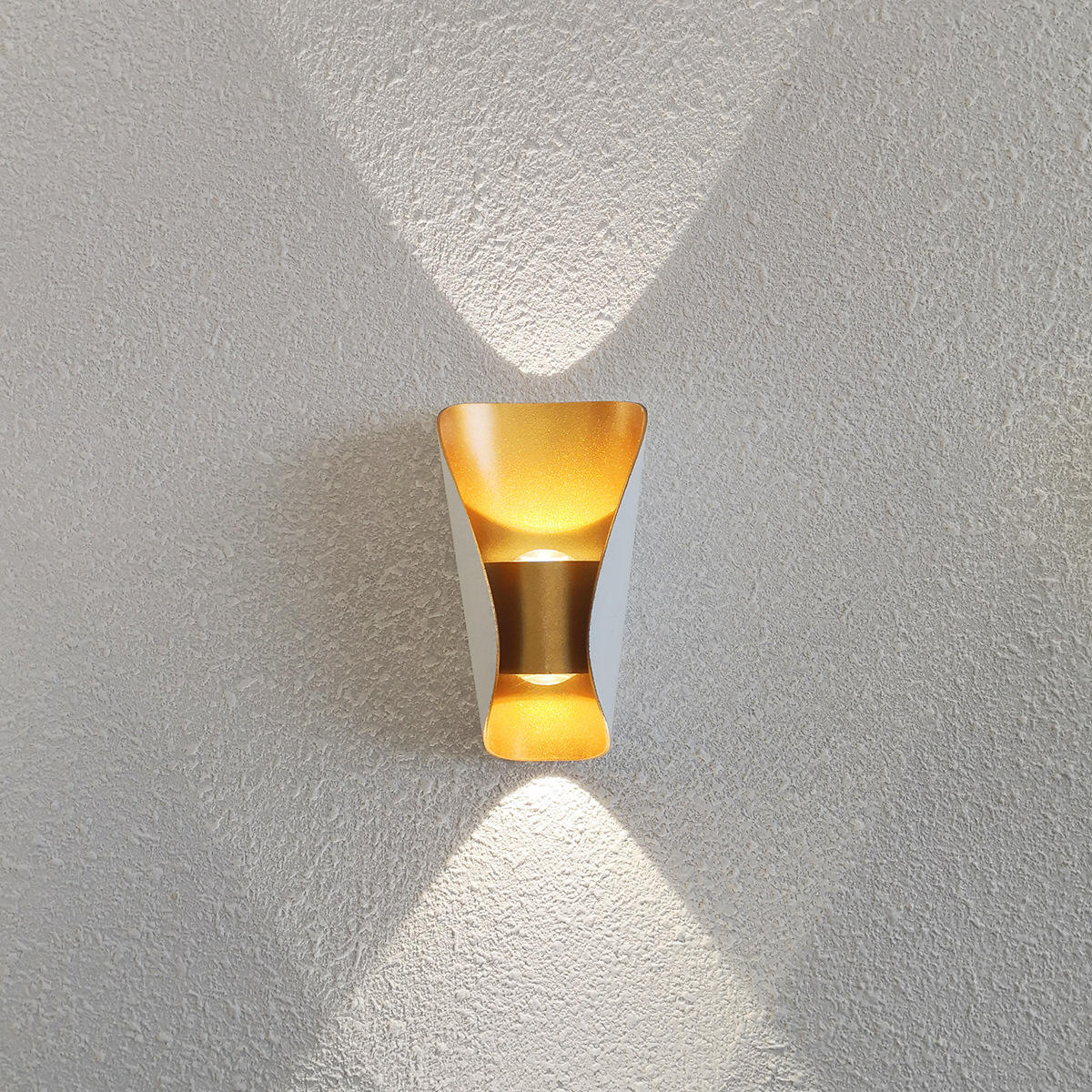 Oberflächenmontierte LED-Außenwandleuchte