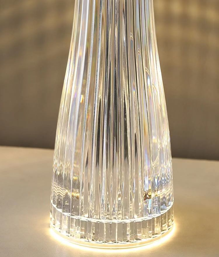 Beliebtes Atmosphärenlicht, grenzüberschreitende Kreativität, modernes, einfaches, wiederaufladbares Licht, romantisches Nachtlicht im Restaurantschlafzimmer