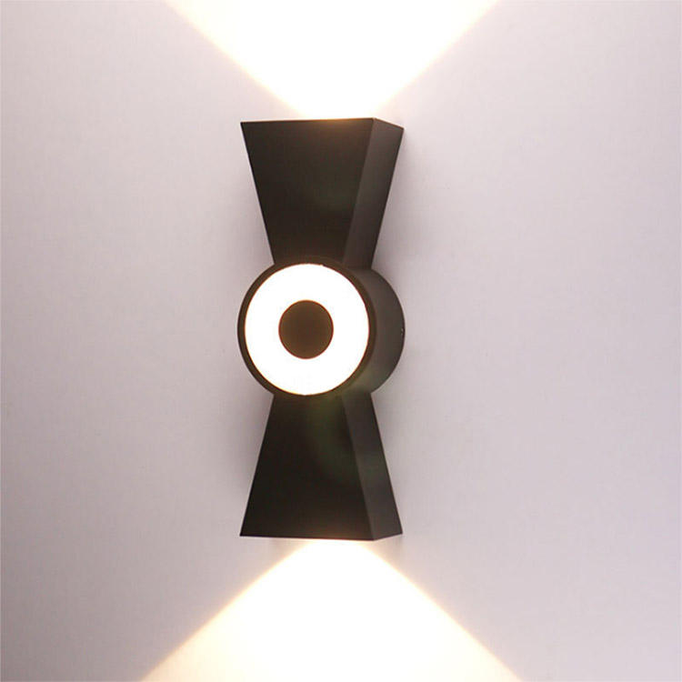 LED-Außenwandleuchte