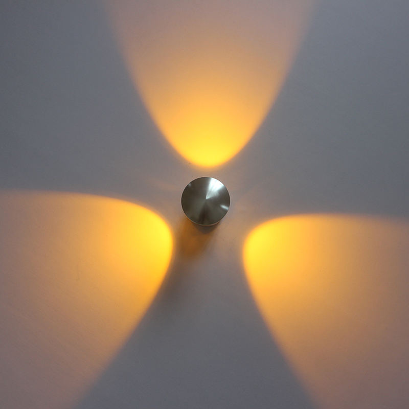 Moderne 360-Grad-Wandleuchte LED-Wandleuchte Up and Down Außen- und Innenbeleuchtung