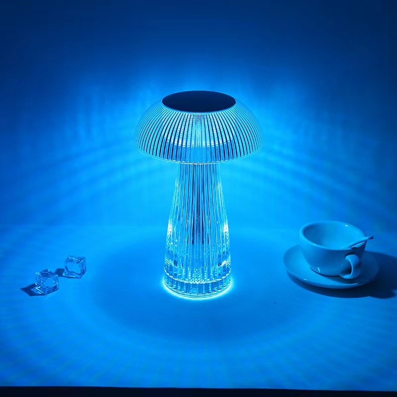 Beliebtes Atmosphärenlicht, grenzüberschreitende Kreativität, modernes, einfaches, wiederaufladbares Licht, romantisches Nachtlicht im Restaurantschlafzimmer