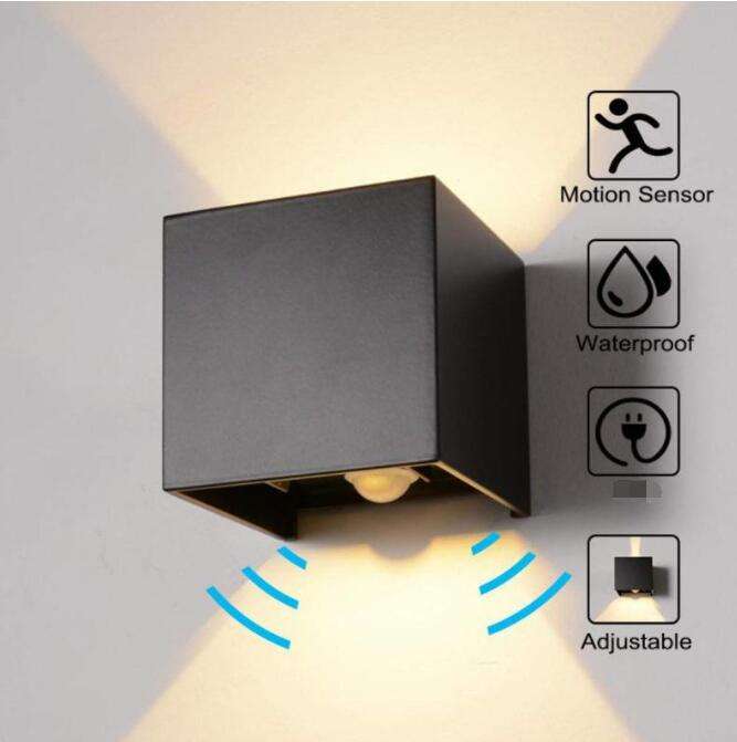 El sensor de movimiento al aire libre 12W ajustable hacia arriba y hacia abajo de la lámpara de pared de aluminio decoran la luz de pared LED