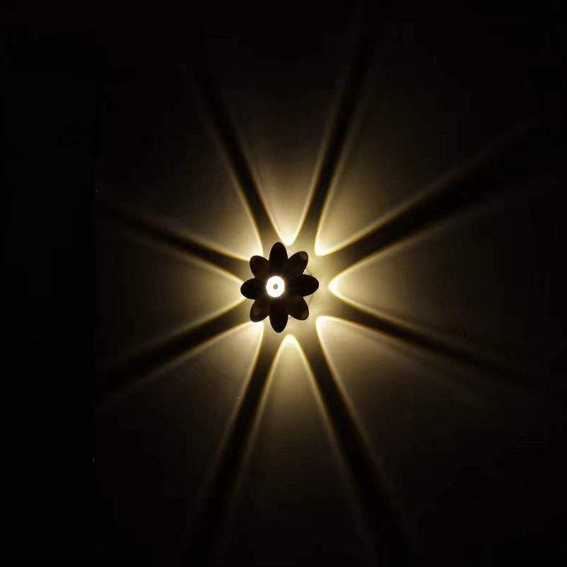 Wasserdichte Außenwandleuchte, Innenhof, Lotus-Stil, Außenkorridor, Balkon, Innenhof, Treppen, Mehrkopf-Spotlight-Wandleuchte. Wasserdichte Außenwandleuchte, Innenhof, Lotus-Stil, Außenkorridor, Balkon, Innenhof, Treppe, Mehrkopf-Spotlight-Wandleuchte