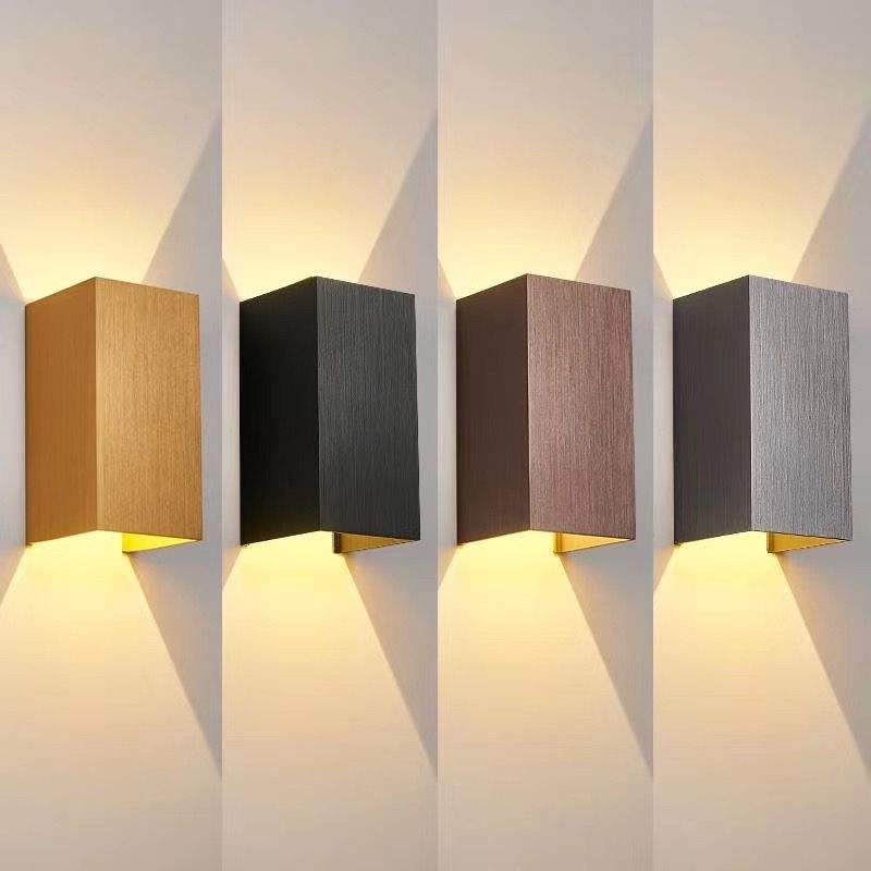 12W LED-Wandleuchte außerhalb LED-Wandleuchte IP65 wasserdicht quadratische Metallschottleuchten Außenwandleuchte Cool