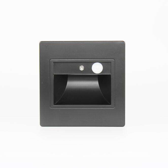 Vente chaude Détecteur de mouvement PIR + Capteur de lumière LED Step Stair Lights Encastré Coin FootLamp En Stock