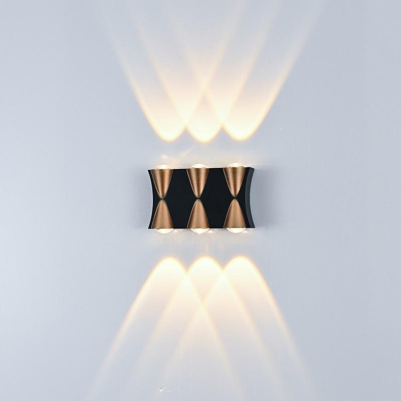 LED-Außenwandleuchte