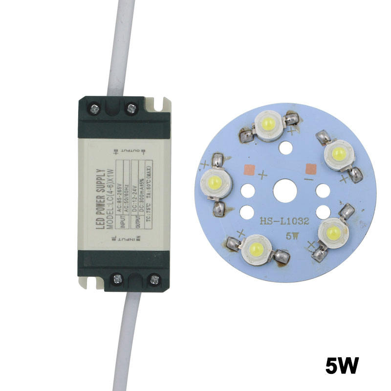 Conductor plástico de la fuente de alimentación de la cáscara del panel LED del tablero del microprocesador del poder más elevado de la estrella de la luz del punto del bulbo de 24W LED
