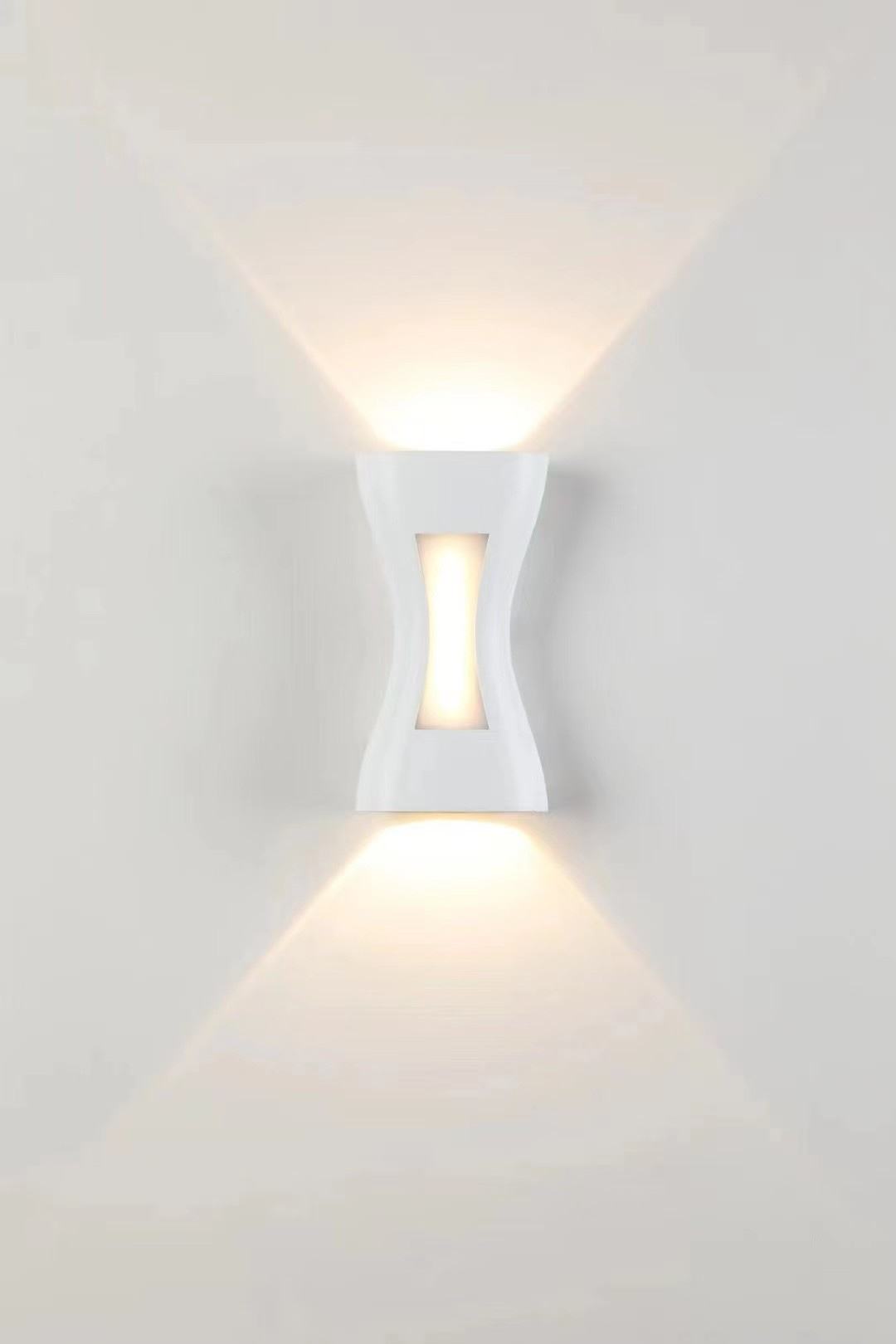 2023 Moderne LED-Wandleuchte Wasserdicht IP65 Up Down 10W Außenbeleuchtung Home Hotel Shop Korridor Veranda Wandleuchte Wandleuchten AC 220V 110V