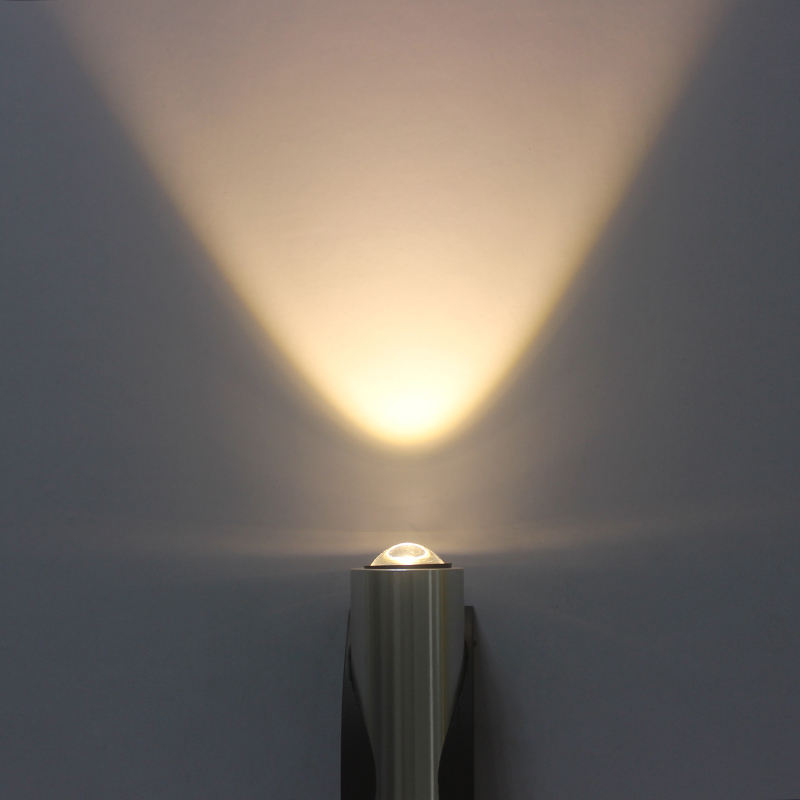 Dekorative LED-Lampe, moderne kurze, gerade Wandleuchte und Restaurant-Innenbeleuchtung