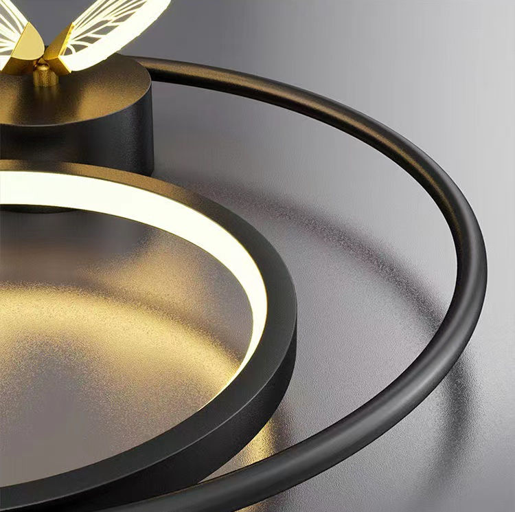 Schmetterlingswandlampe