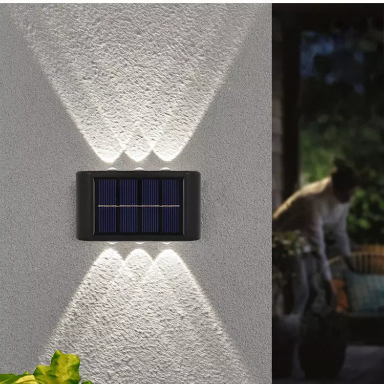 lampe solaire extérieure