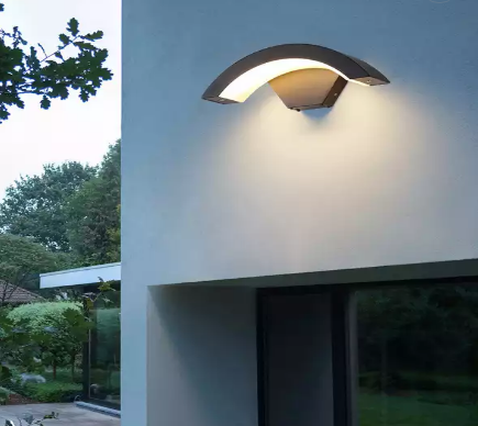 LED-Außenwandleuchte, fächerförmige Hofleuchte, 18 W, wasserdichte Wandleuchte, LED-Beleuchtung, Aluminium-Wandleuchte
