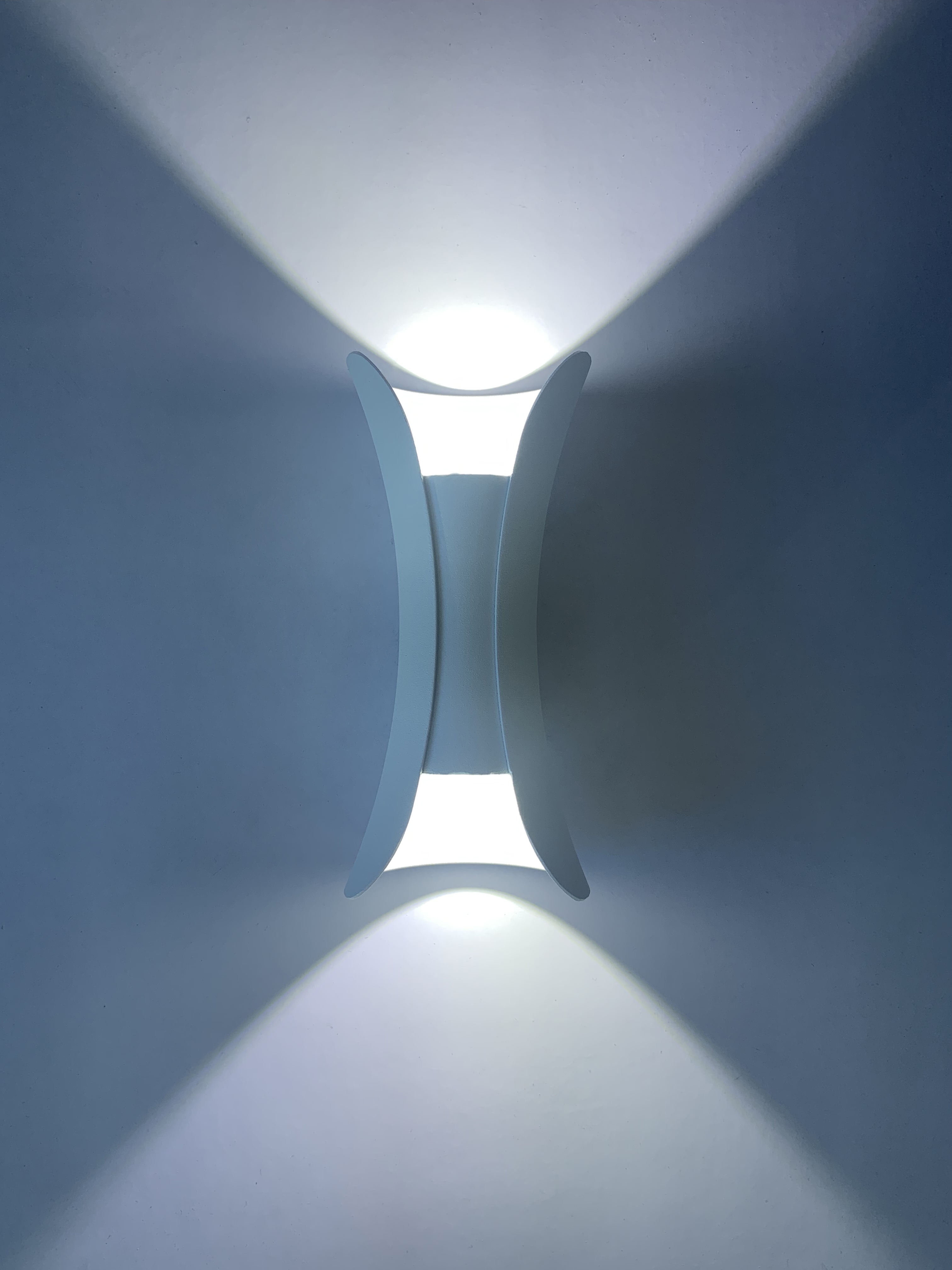 LED-Außenwandleuchte
