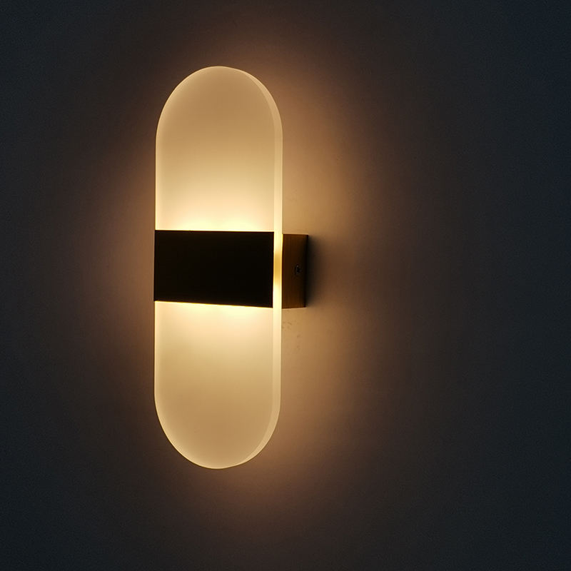 Lámpara de pared de acrílico