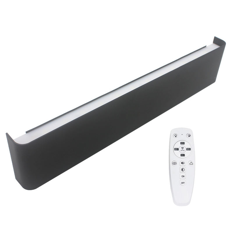 lámpara de pared junto a la cama