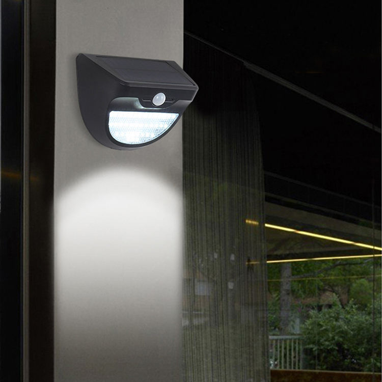 luces solares de pared