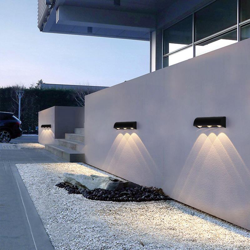 LED-Badezimmerleuchte zur Wandmontage im Freien