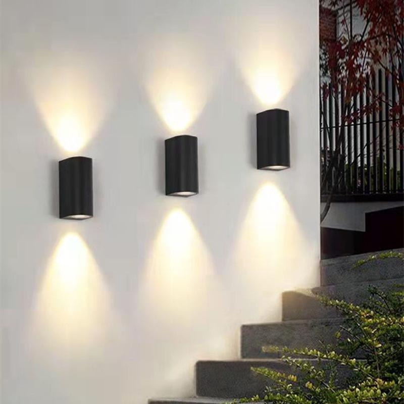 Außenwandleuchte aus Aluminium