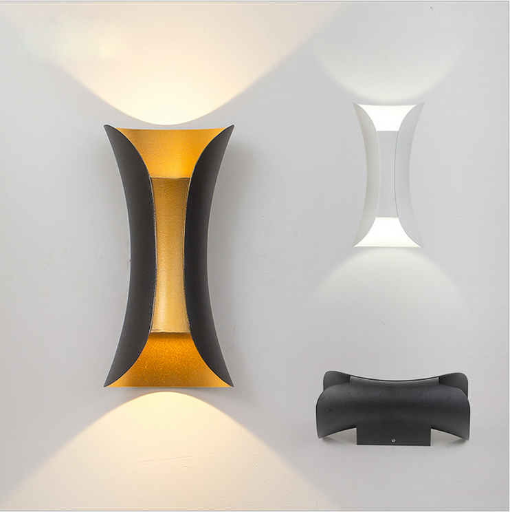Gartenwandlampe