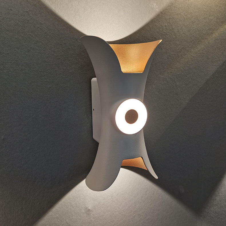 Lámpara LED impermeable para exteriores LED IP65 Aluminio hacia arriba y hacia abajo Luz decorativa para interiores y exteriores
