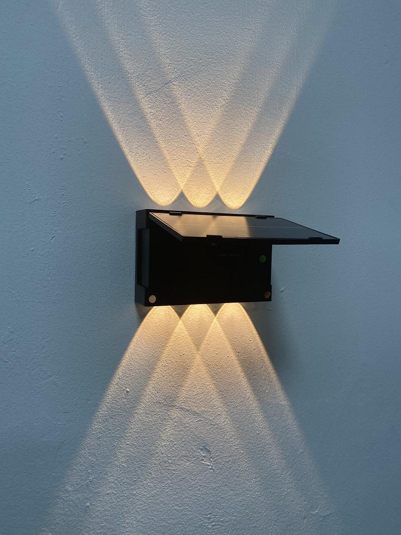 lumière extérieure solaire menée