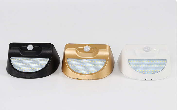luces solares de pared