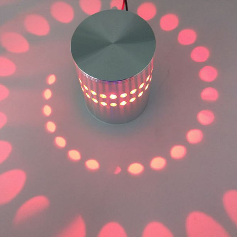 Spiralloch-RGB-LED-Wandleuchte für den Innenbereich