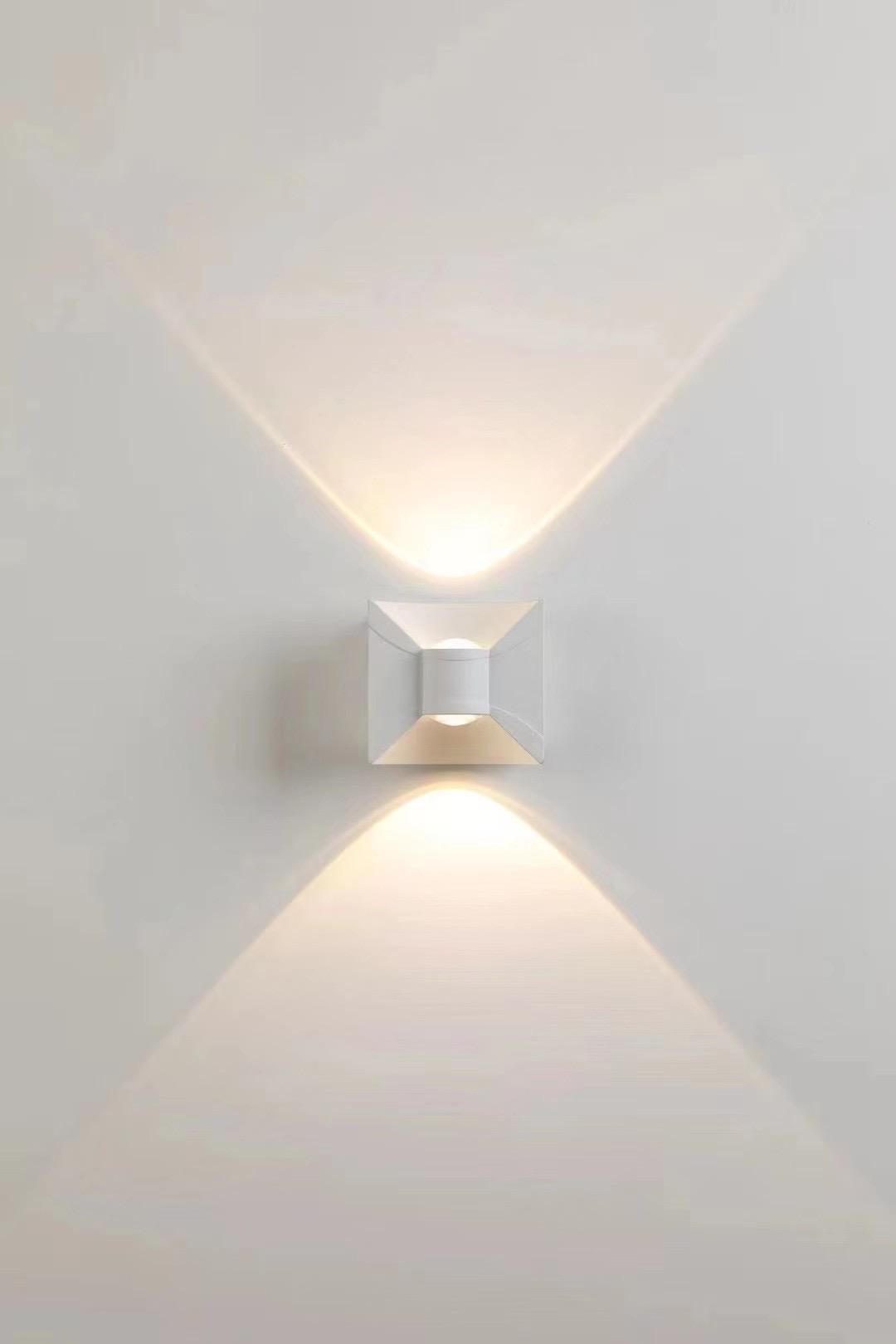Dekorieren Sie moderne, zeitgenössische Garten-Aluminium-Außenwandleuchten mit LED-Wandleuchten, GU10, 360 Grad