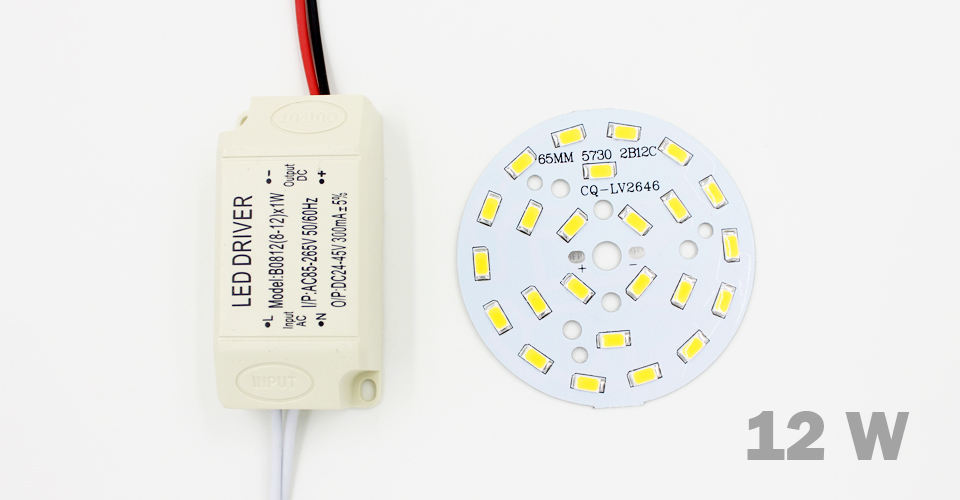 3W 5W 7W 9W 12W 15W 18W 24W SMD5730 Leuchtdiodenchip + Kunststoffgehäuse LED-Treiber-Netzteil für LED-Deckenleuchte